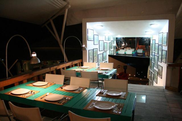 Montroi Hotel Colima Luaran gambar